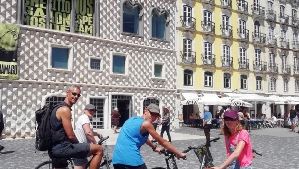 free-bike-tour-lisbon-alfama-1