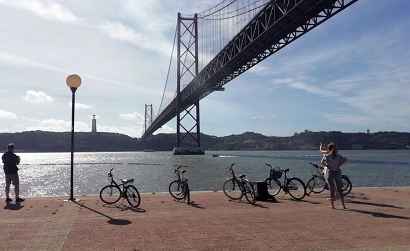 Free Bike Tours Lisbon – How many stops?