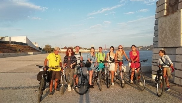 free-bike-tours-lisbon-2