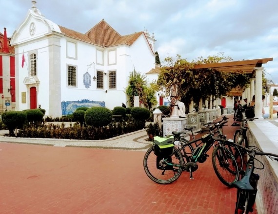 lisbon_viewpoints_by_bike_tour_66
