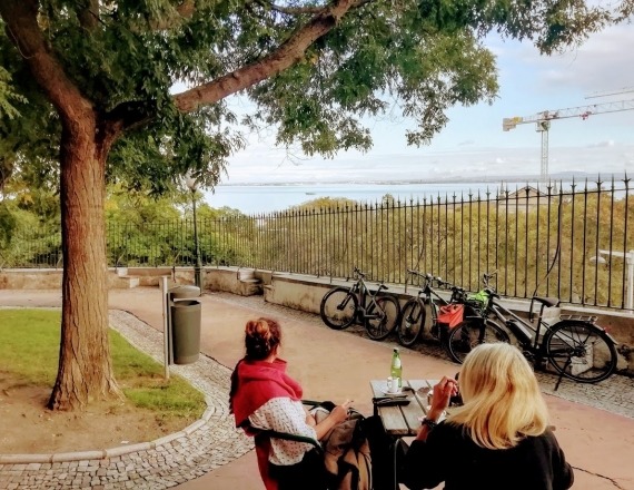 lisbon_viewpoints_by_bike_tour_54
